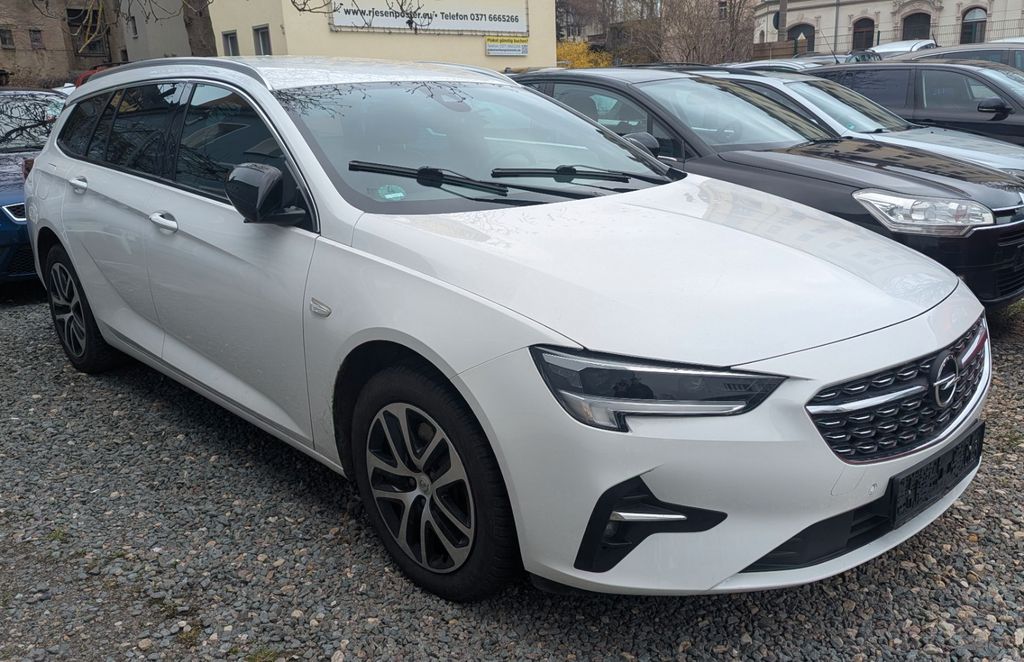 Opel INSIGNIA SPORTS TOURER