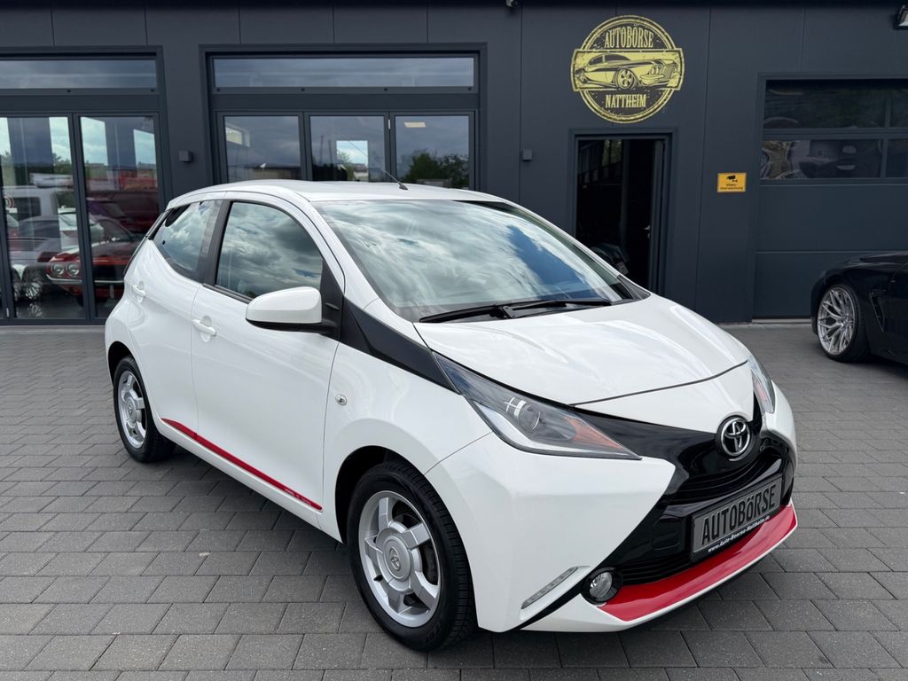 Bild des Angebotes Toyota AYGO x-play touch