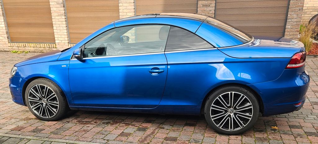 Bild des Angebotes Volkswagen 2.0 TDI DSG Cup Blue Motion - AHK, TÜV 04/2028