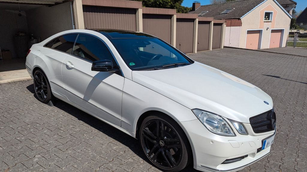 Bild des Angebotes Mercedes-Benz E 350 Coupe SHZ Pano TÜV 03/28