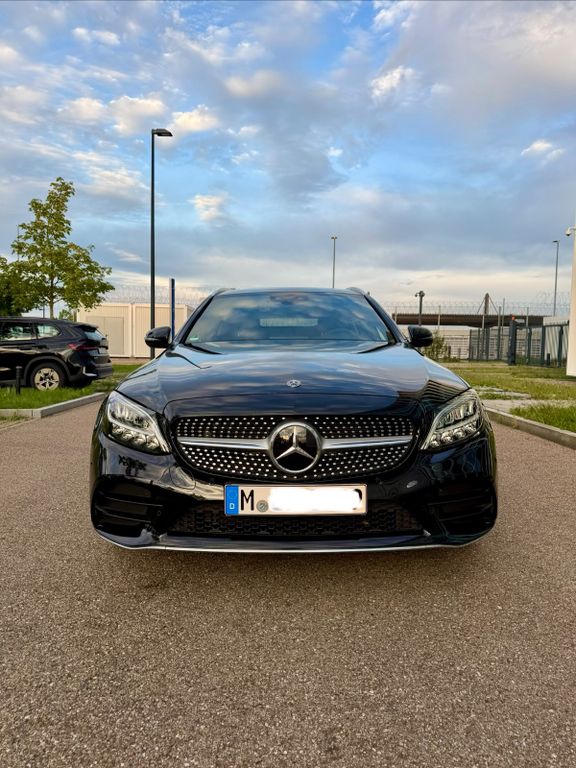 Bild des Angebotes Mercedes-Benz 220d 2020 T Modell AMG, 4WD, Burmester, Distro