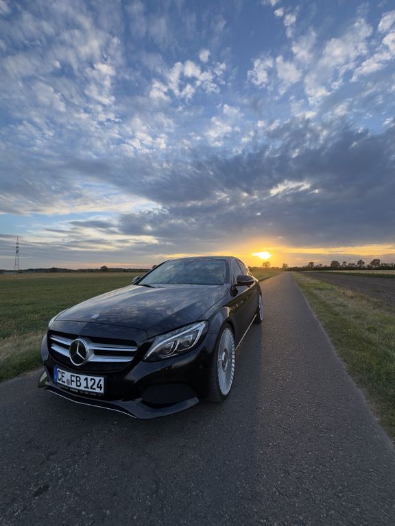 Bild des Angebotes Mercedes-Benz C 400 4MATIC Autom. TÜV Neu, sehr gepflegt.