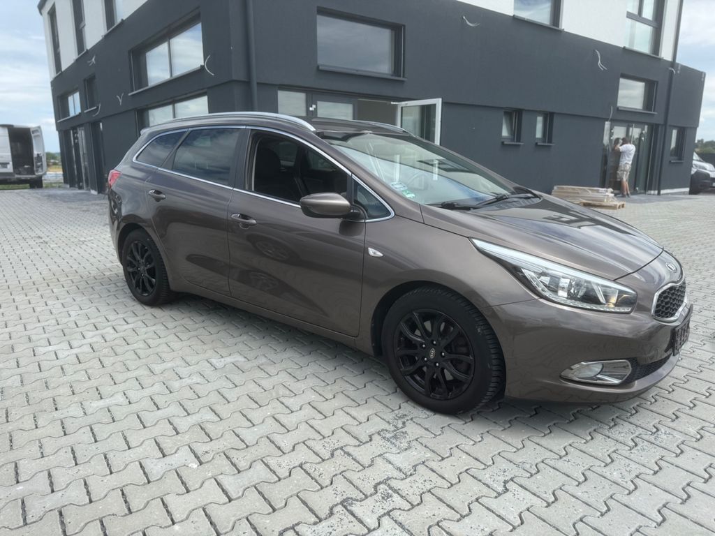 Bild des Angebotes Kia Ceed Sportswagon Dream Team ** TÜV NEU **