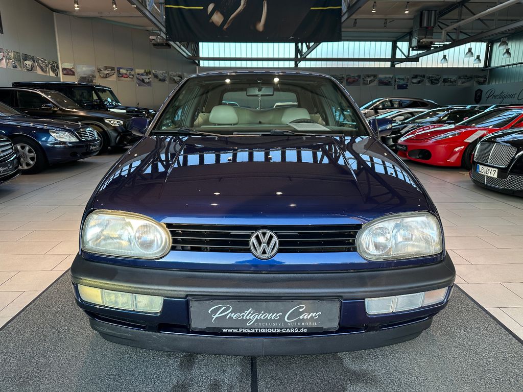 Volkswagen Golf 1.8l Cabrio Leder Beige ABS BBS Oldtimer H!