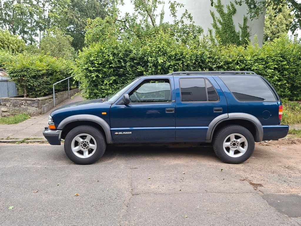 Bild des Angebotes Chevrolet Blazer LT  4,3 V6 Autom. 4x4
