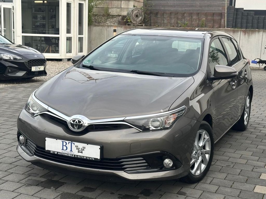Bild des Angebotes Toyota Auris 1.2 Comfort Klimaautomatik Kamera