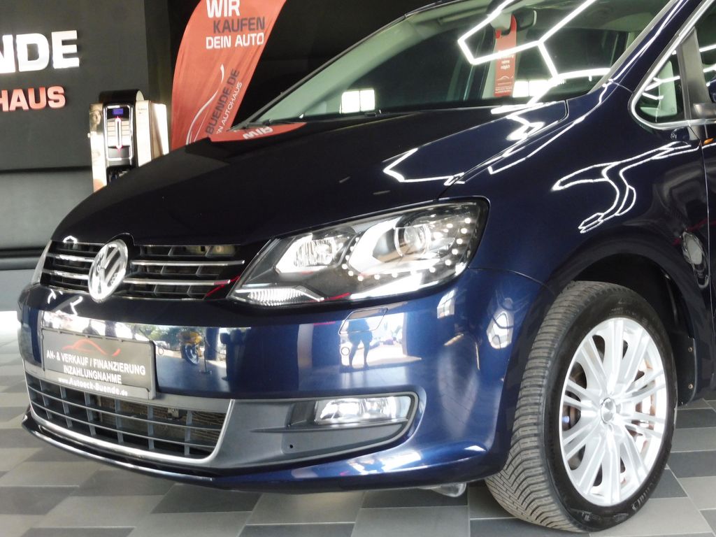 Bild des Angebotes Volkswagen Sharan 2.0 TDI 7-SItzer/DSG/Xen/Kam/Nav/Spur/Acc