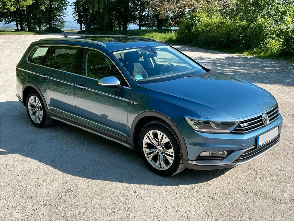 Bild des Angebotes Volkswagen Passat Alltrack 2.0 TDI DSG 4MOT Pano AHK