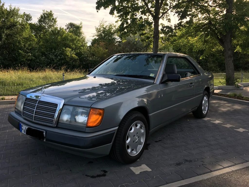 Bild des Angebotes Mercedes-Benz Coupé Ikone der 80er  CE 300 H-Kennzeichen 03/10