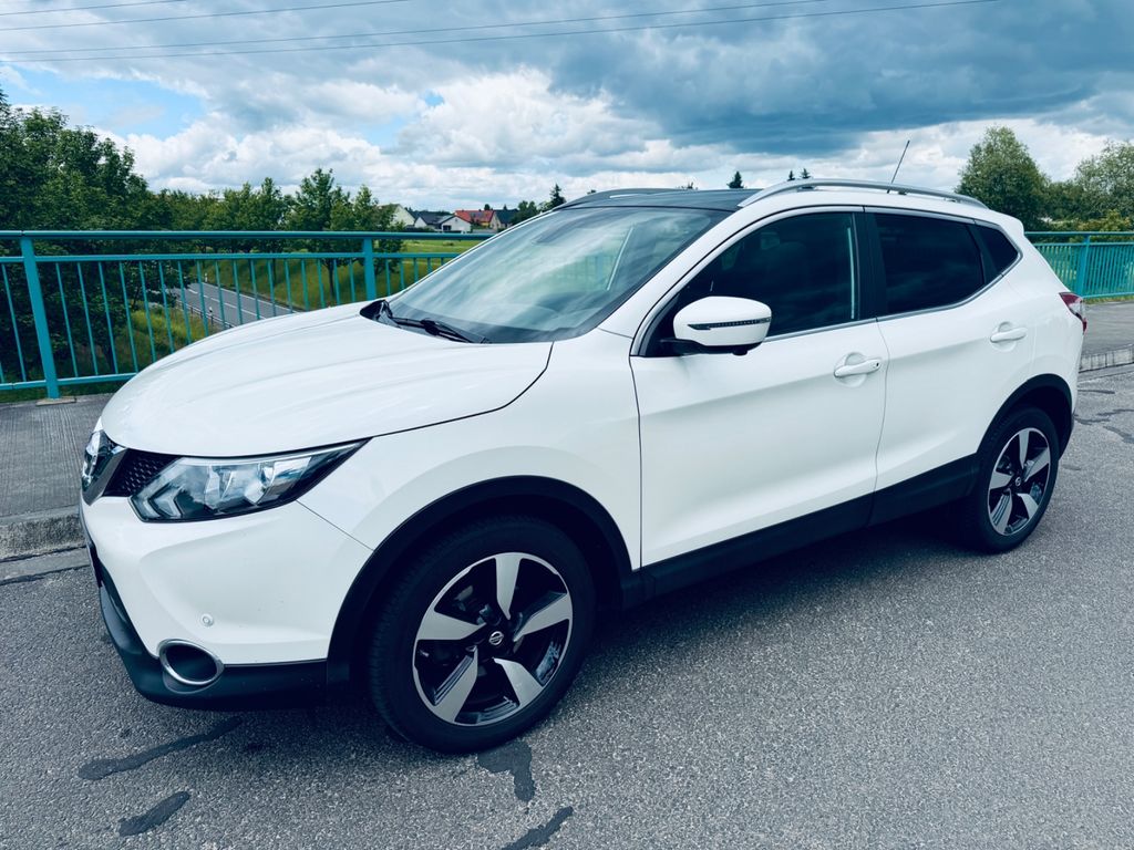 Bild des Angebotes Nissan Qashqai 1.6 DIG-T Tekna |1. Hand | Scheckheft