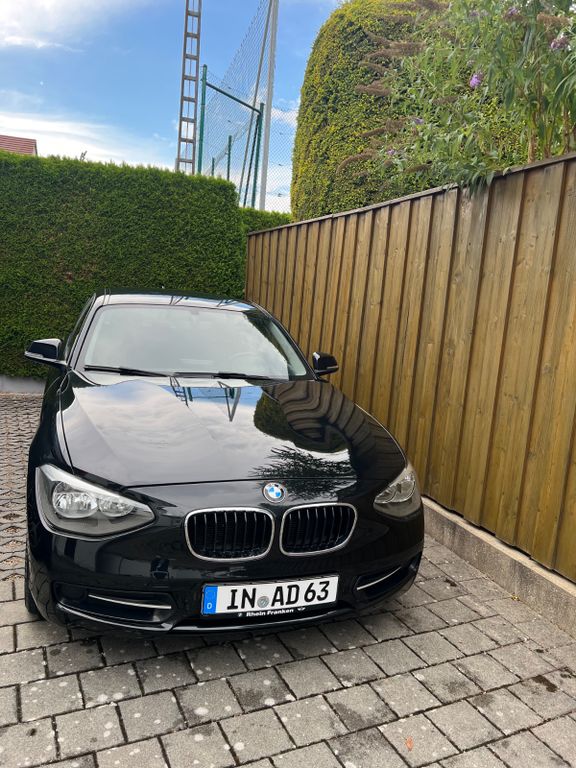 BMW 116d EfficientDynamics Edit. Sport Line Spor...