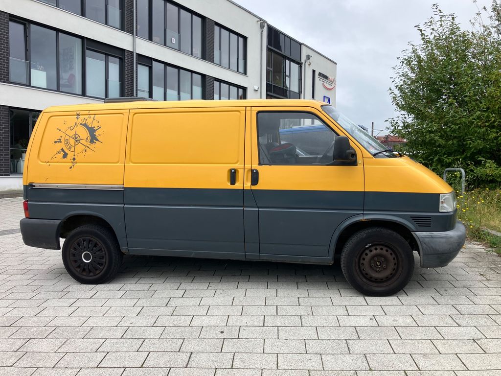 Bild des Angebotes Volkswagen T4 Camperausbau autark mit Solar und Kühlbox