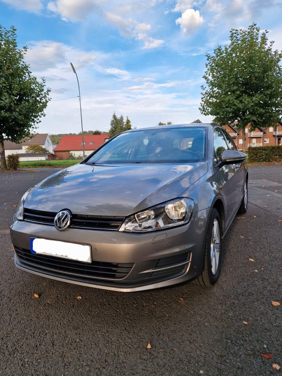 Bild des Angebotes Volkswagen Golf 1.6 TDI Trendline BlueMotion Trendline