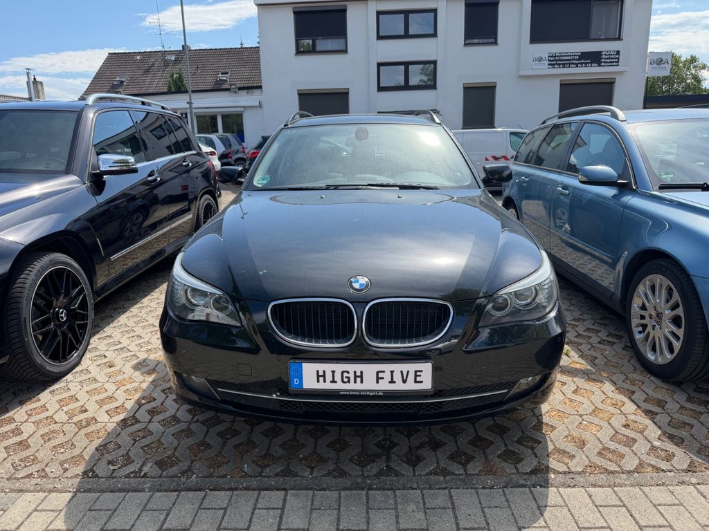 Bild des Angebotes BMW 520i Touring*PANO*SHZ*KLIMA*TEMPOMAT