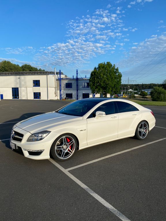 Bild des Angebotes Mercedes-Benz CLS 63 AMG AMG