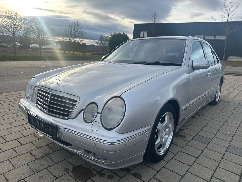 Bild des Angebotes Mercedes-Benz E 240 AVANTGARDE*AUT*KLIMA*ESHD*TÜV-NEU*FACELIFT