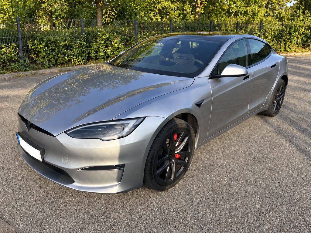 Tesla Model S Plaid | Lunar Silver | 14.000km | 1.Hand