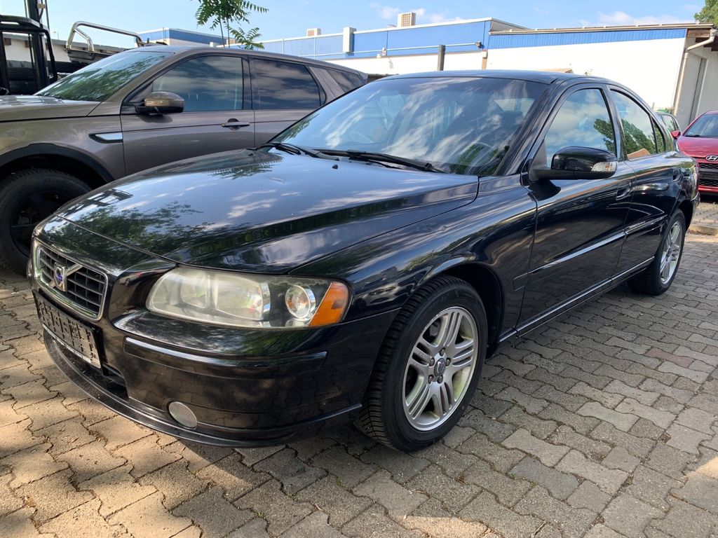 Volvo S60 Lim. D5 Momentum Aut Klima Leder Euro 4