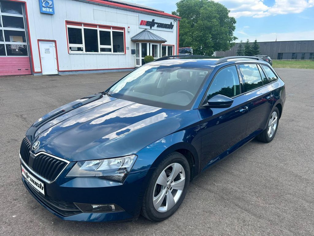 Bild des Angebotes Skoda Superb Combi Active 8 Fach