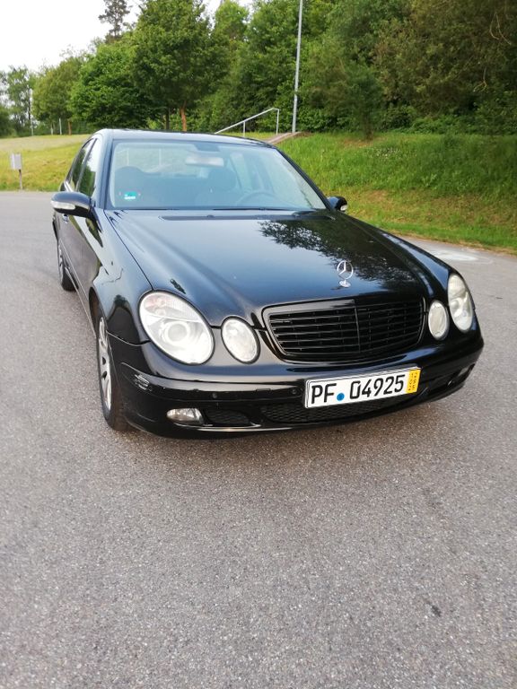 Bild des Angebotes Mercedes-Benz E 220 CDI CLASSIC Classic