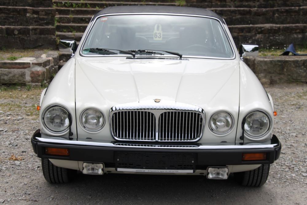 Bild des Angebotes Jaguar Daimler Double Six Serie 3 mit 3 Jahren Garantie