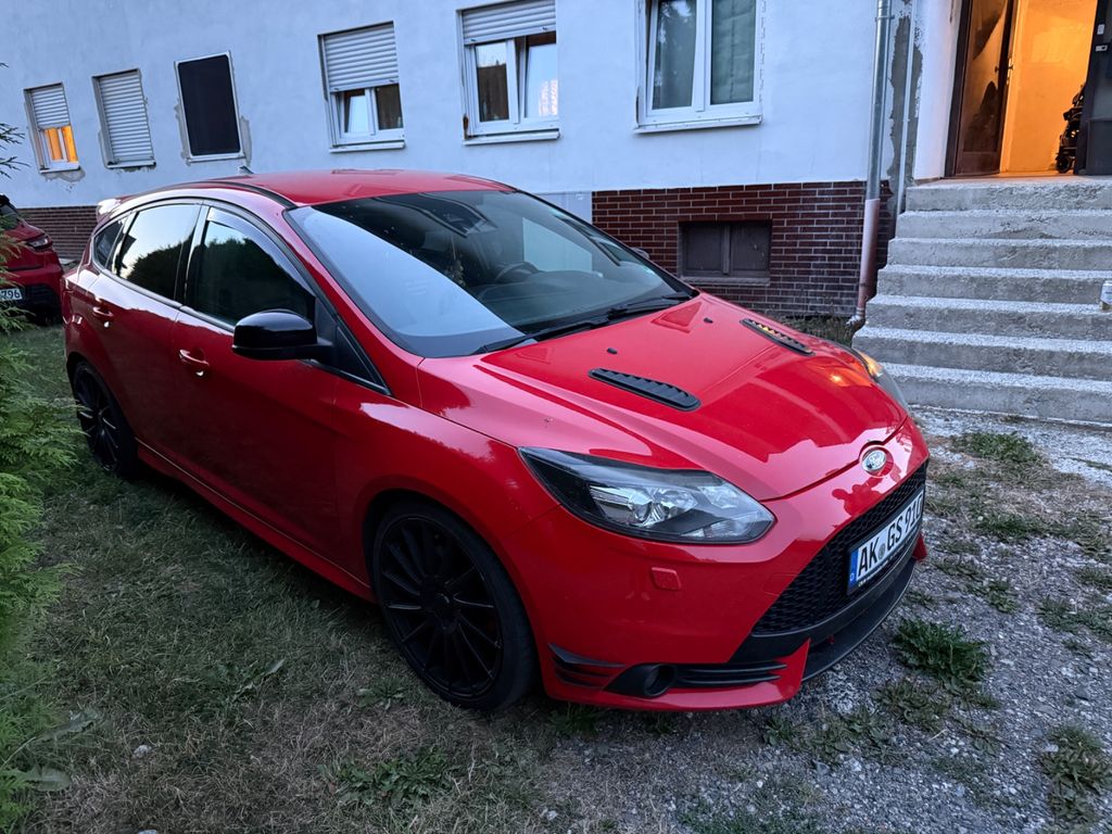 Ford Focus 2,0 EcoBoost ST Leder-Exklusiv-Paket ST