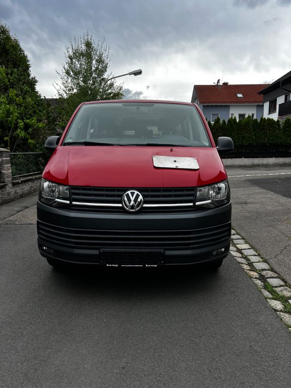 Bild des Angebotes Volkswagen T6 Kombi -Rollstuhlrampe / Rollstuhlumbau