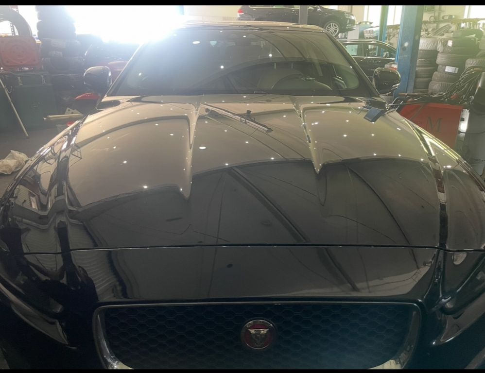 Bild des Angebotes Jaguar XE 20d 180PS Prestige Automatik Prestige