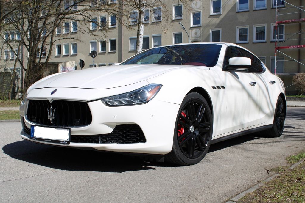 Bild des Angebotes Maserati Ghibli 3.0 V6 S Q4 Automatik S SHZ Kamera KEYLES
