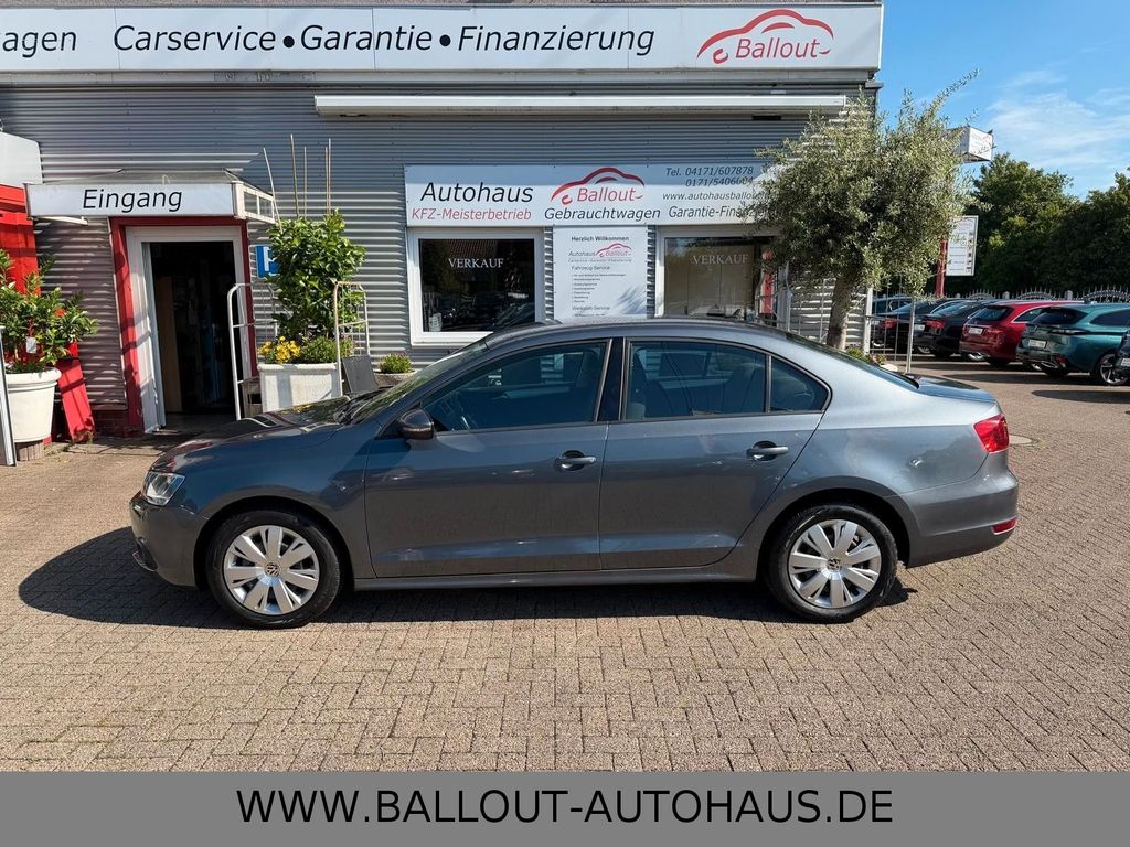 Bild des Angebotes Volkswagen Jetta VI*1.HAND*KLIMA*SITZHEIZUNG*HU NEU*