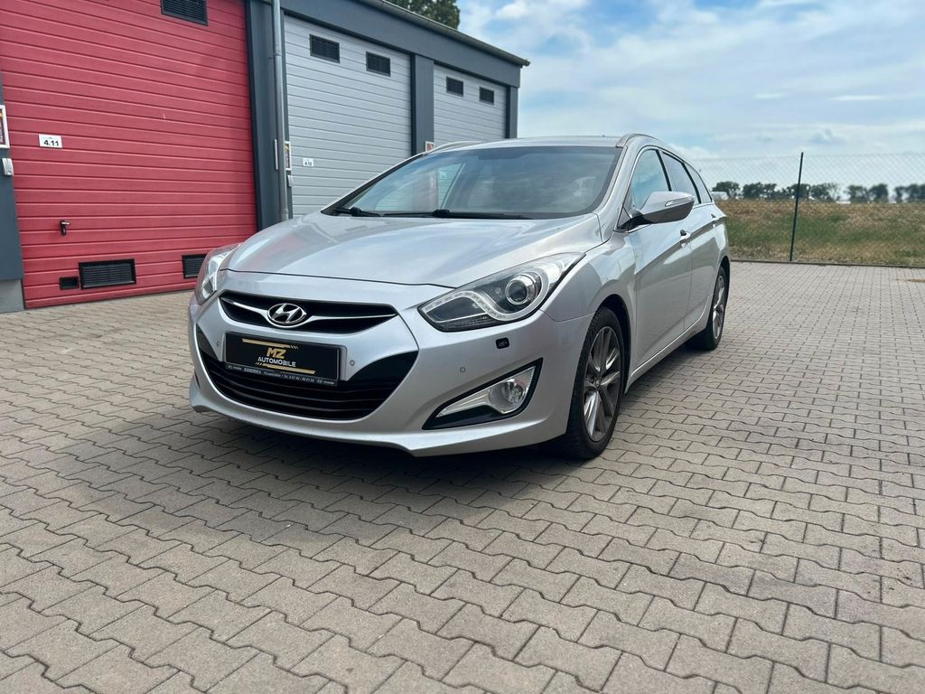 Bild des Angebotes Hyundai i40 cw 1.7 CRDi 136 PS A/T Classic,KAM,NAVI