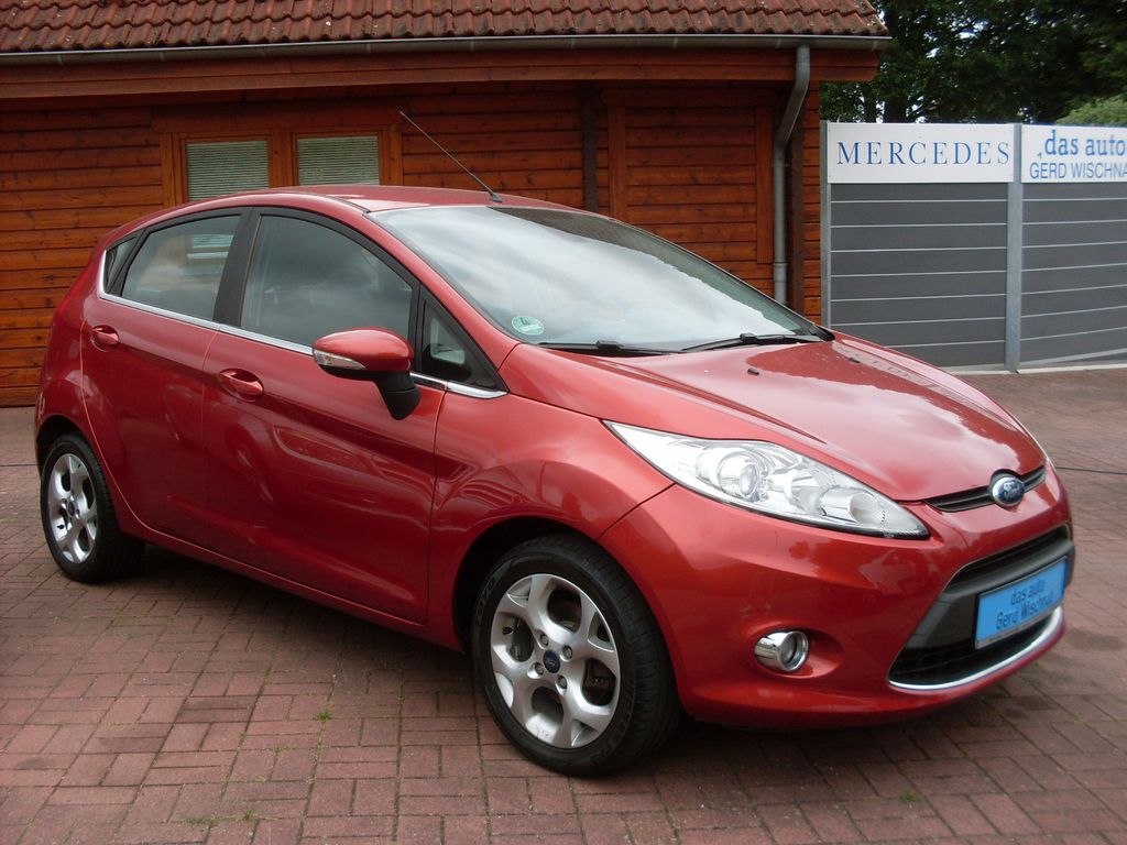 Bild des Angebotes Ford Fiesta 1,3 Titanium  4 Zylinder Motor