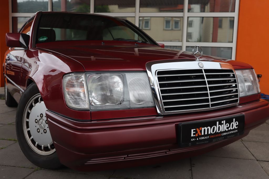 Bild des Angebotes Mercedes-Benz 230CE SPORTLINE* AUTOMATIK* LEDER* HU/AU NEU*