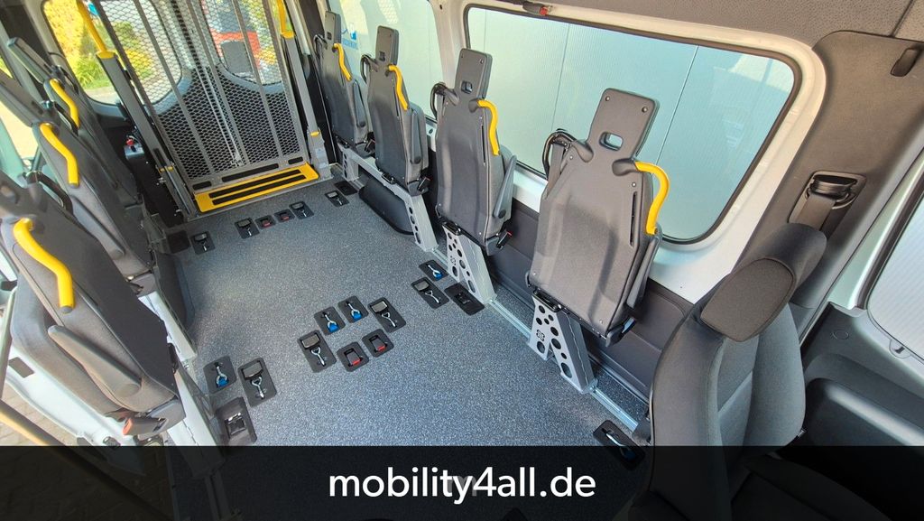 Bild des Angebotes Mercedes-Benz NEU !  Rollstuhltransporter FIT5 System