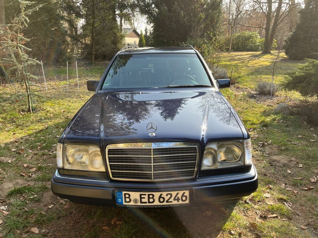 Mercedes-Benz E 280 E 280