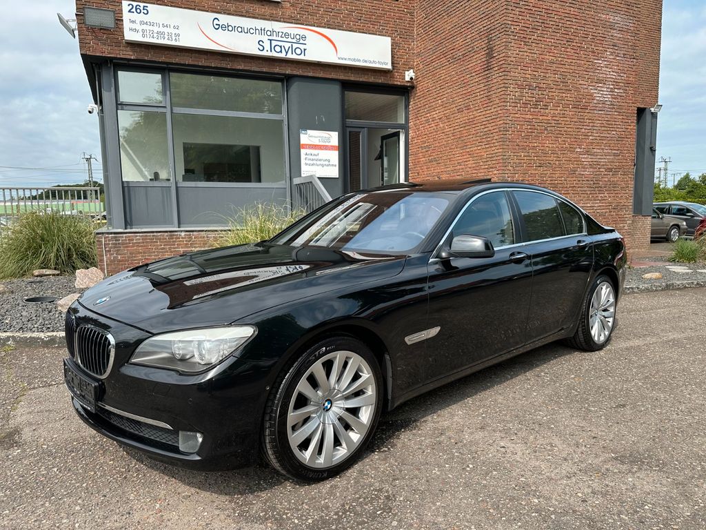 Bild des Angebotes BMW 750 Baureihe 7 750i
