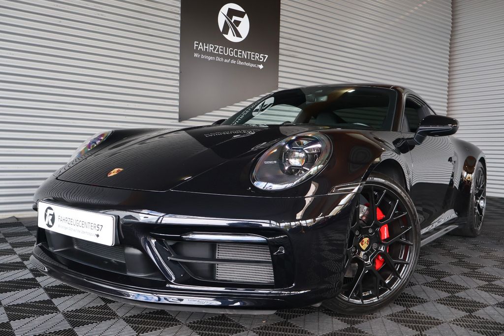 Bild des Angebotes Porsche 992 Carrera 4S/CARPLAY/BOSE/MATRIX/RFK