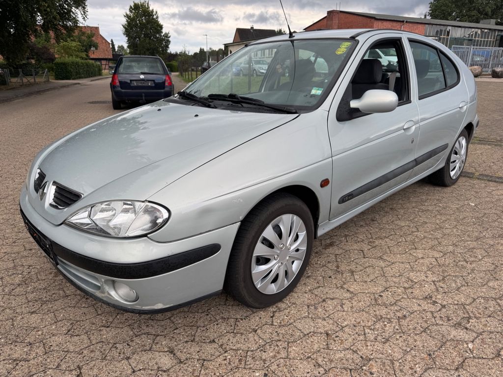 Renault Megane Dynamique 1.6 16V Automatik