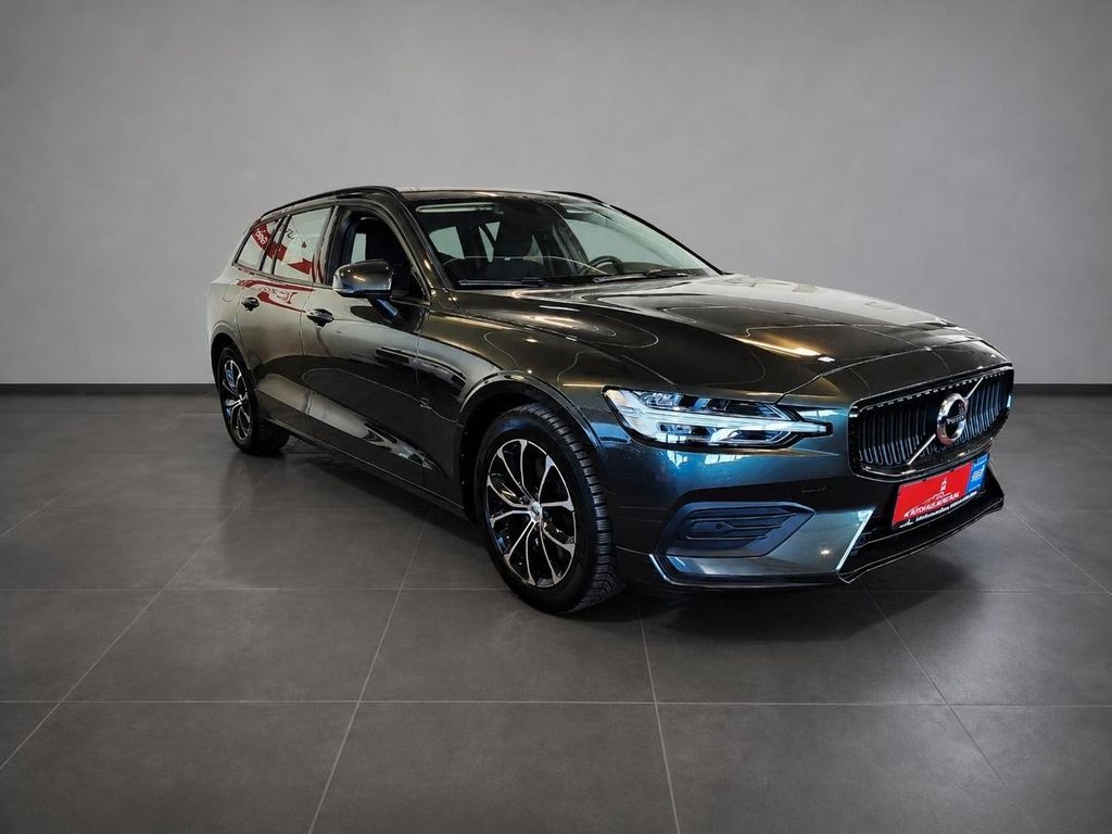 Bild des Angebotes Volvo V60 Kombi Momentum Core