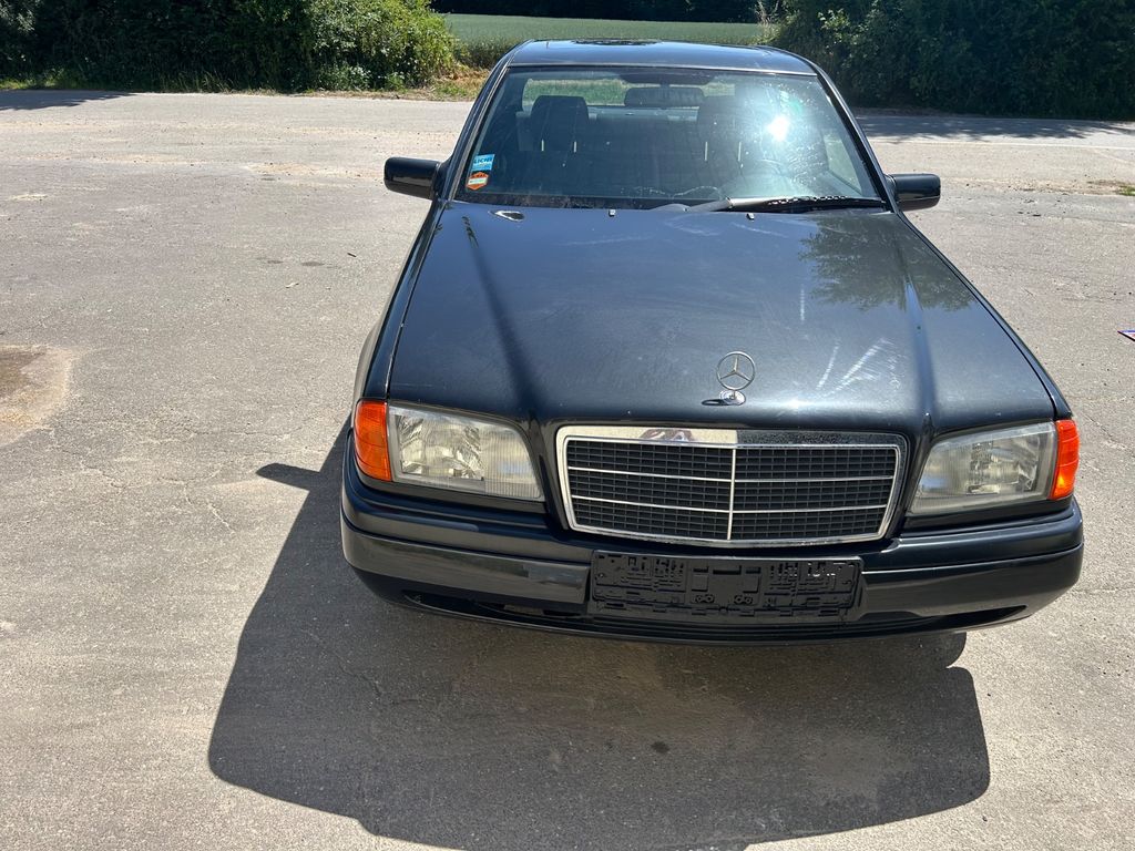 Mercedes-Benz C 180 Classic