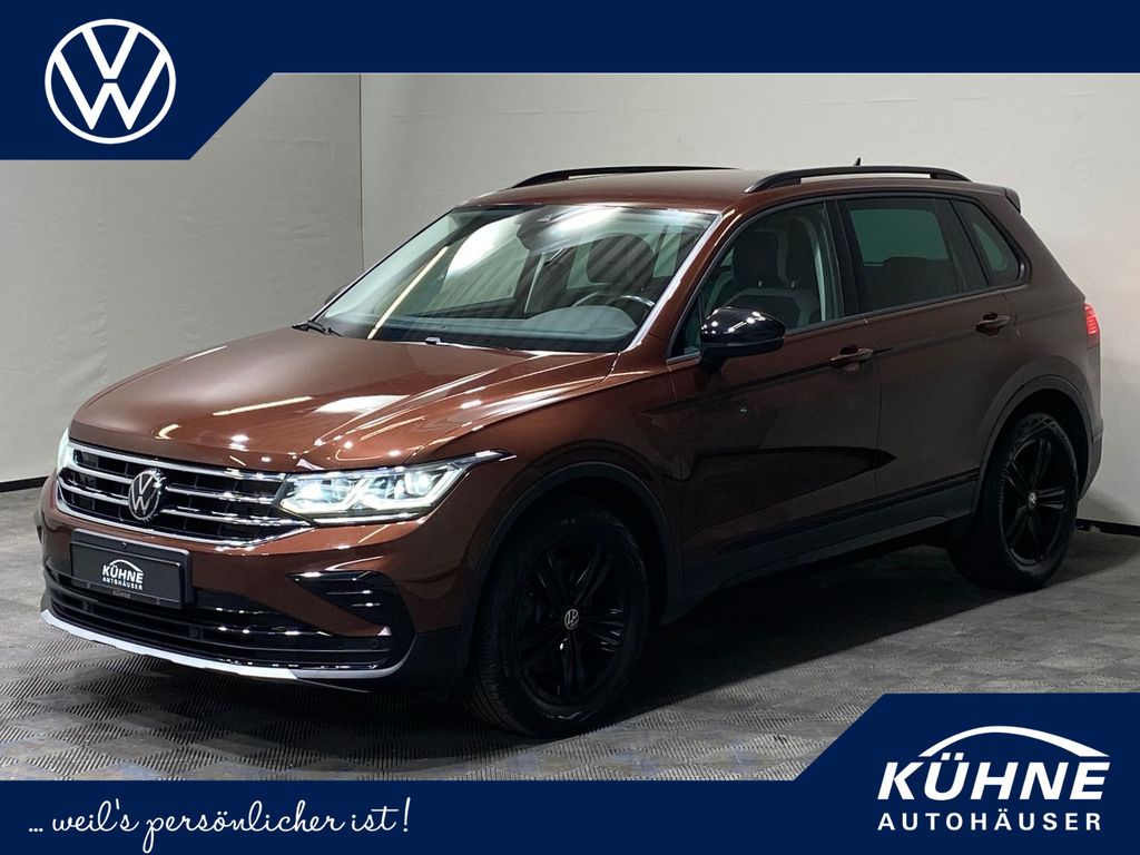 Bild des Angebotes Volkswagen Tiguan Urban Sport 2.0 TDI DSG 4M | AHK MATRIX