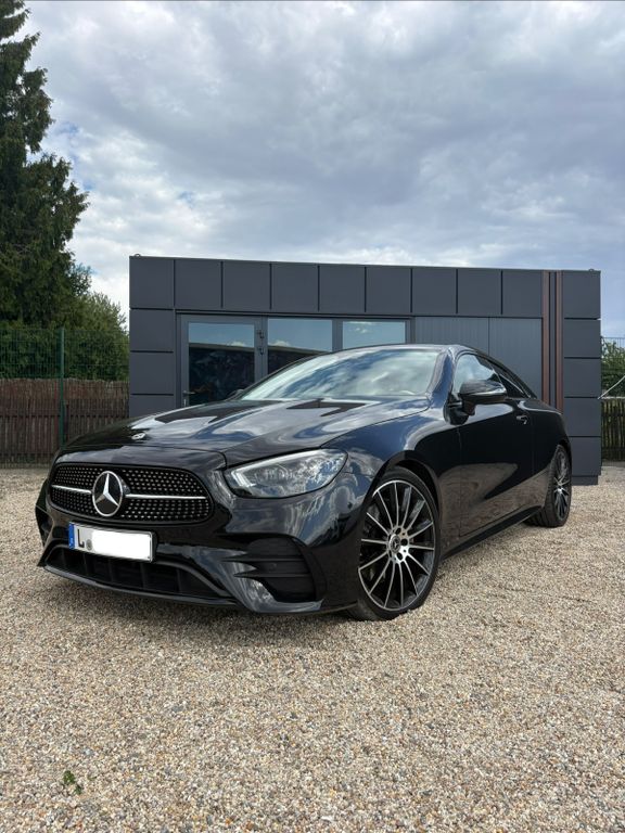 Bild des Angebotes Mercedes-Benz E 200 Autom. - Coupé