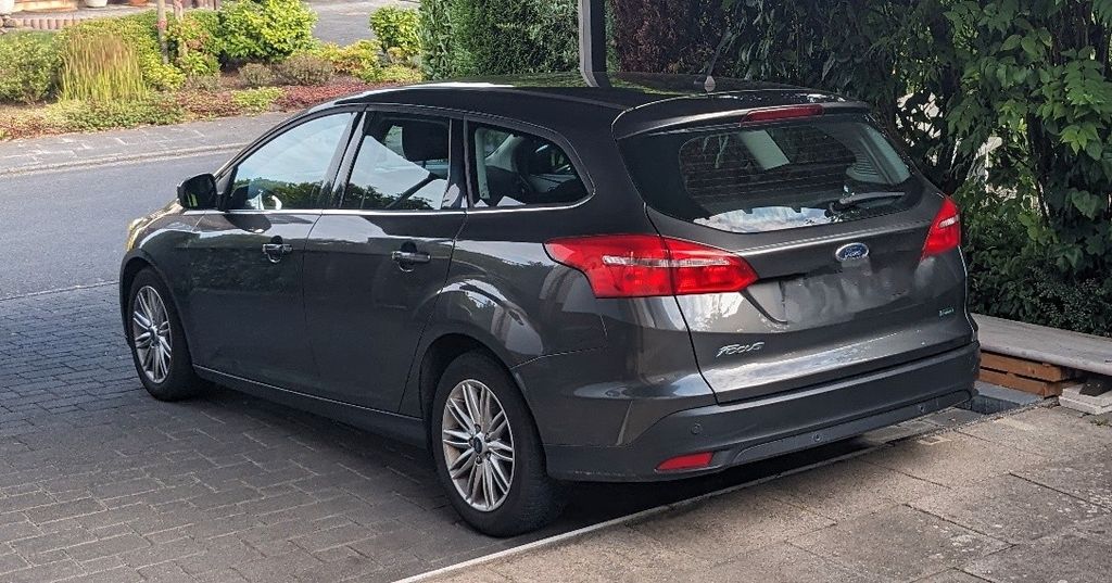 Bild des Angebotes Ford Focus 1,0 EcoBoost 74kW Cool & Connect Turni...