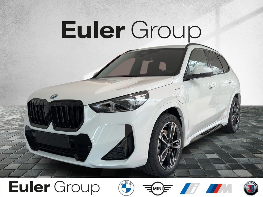 BMW X1 xDrive 30e Sportpaket AD Navi Digitales Cockp