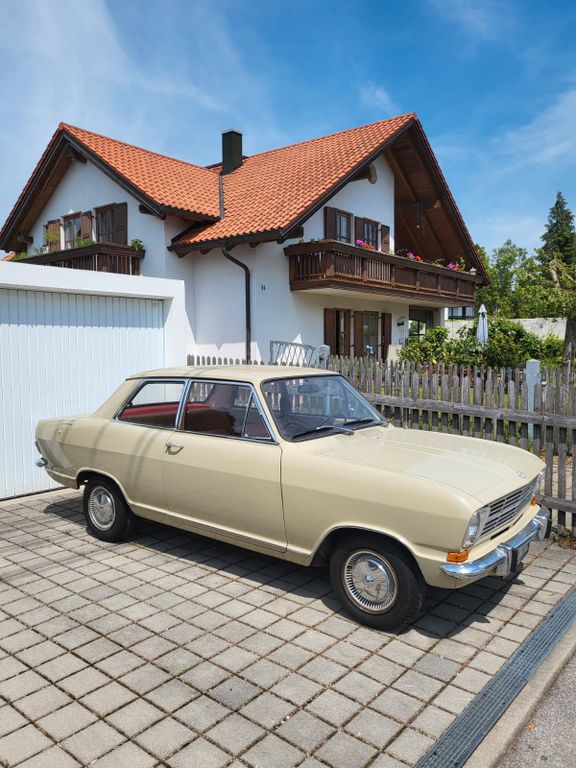 Opel Kadett-B L mit H - Kennzeichen