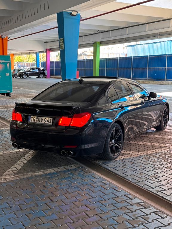 Bild des Angebotes BMW 730d -alpine bodykit