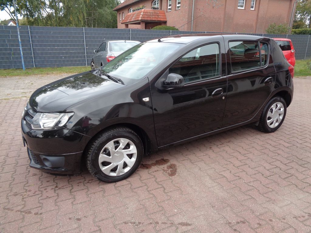 Dacia Sandero TCe 90 LauréateGUTER ZUSTAND,TÜV 4/28