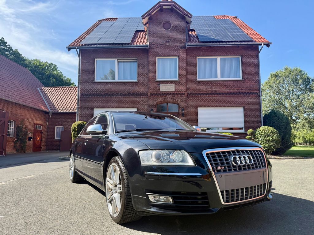 Bild des Angebotes Audi S8 5.2 quattro *Facelift ab Werk, B&O*