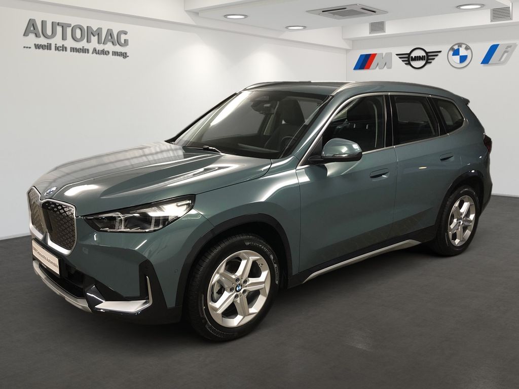 Bild des Angebotes BMW iX1 eDrive20 X-Line*DrivingAssist*Komfortzugang*