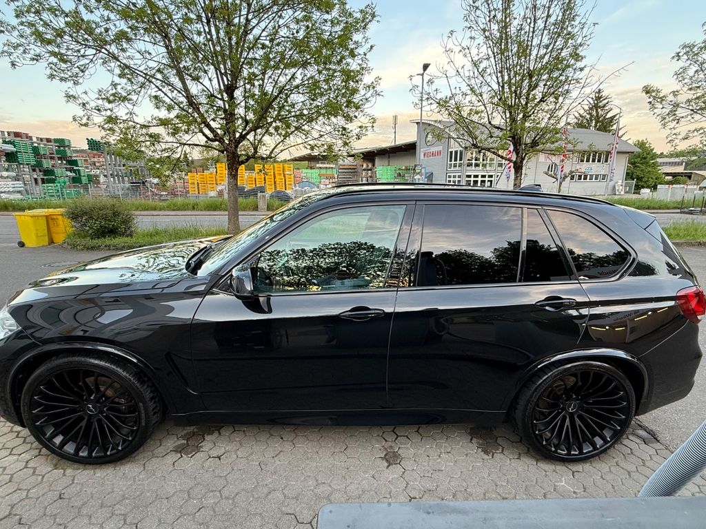 Bild des Angebotes BMW X5 M Paket 22 Zoll Breyton sound Booster